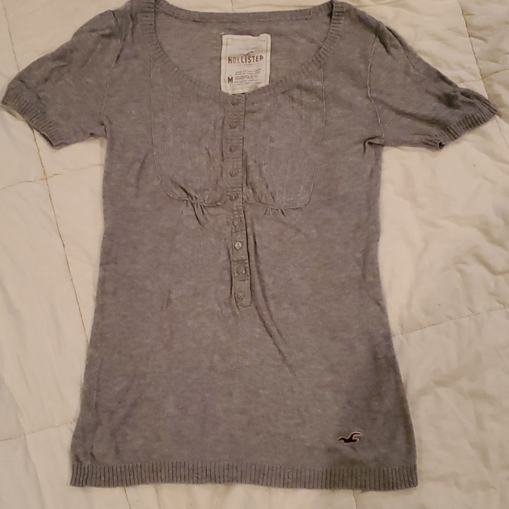 Women's gray Hollister short sleeve sweater size M